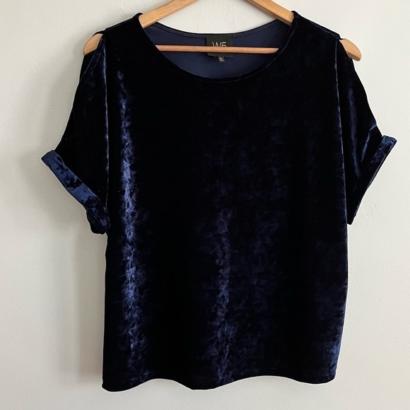 W5 Blue Cold Shoulder Velvet Short Sleeve Boho Top - Picture 1 of 4